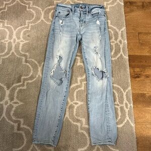 American Eagle Ripped Light Wash Jeans, size 26x28